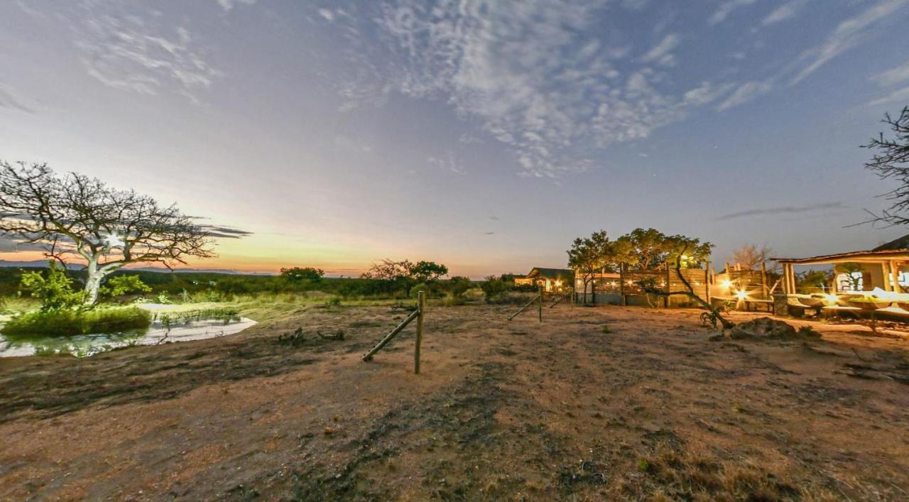 Imagine Africa Luxury Tented Camp Резерват за животни „Балуле“ Екстериор снимка