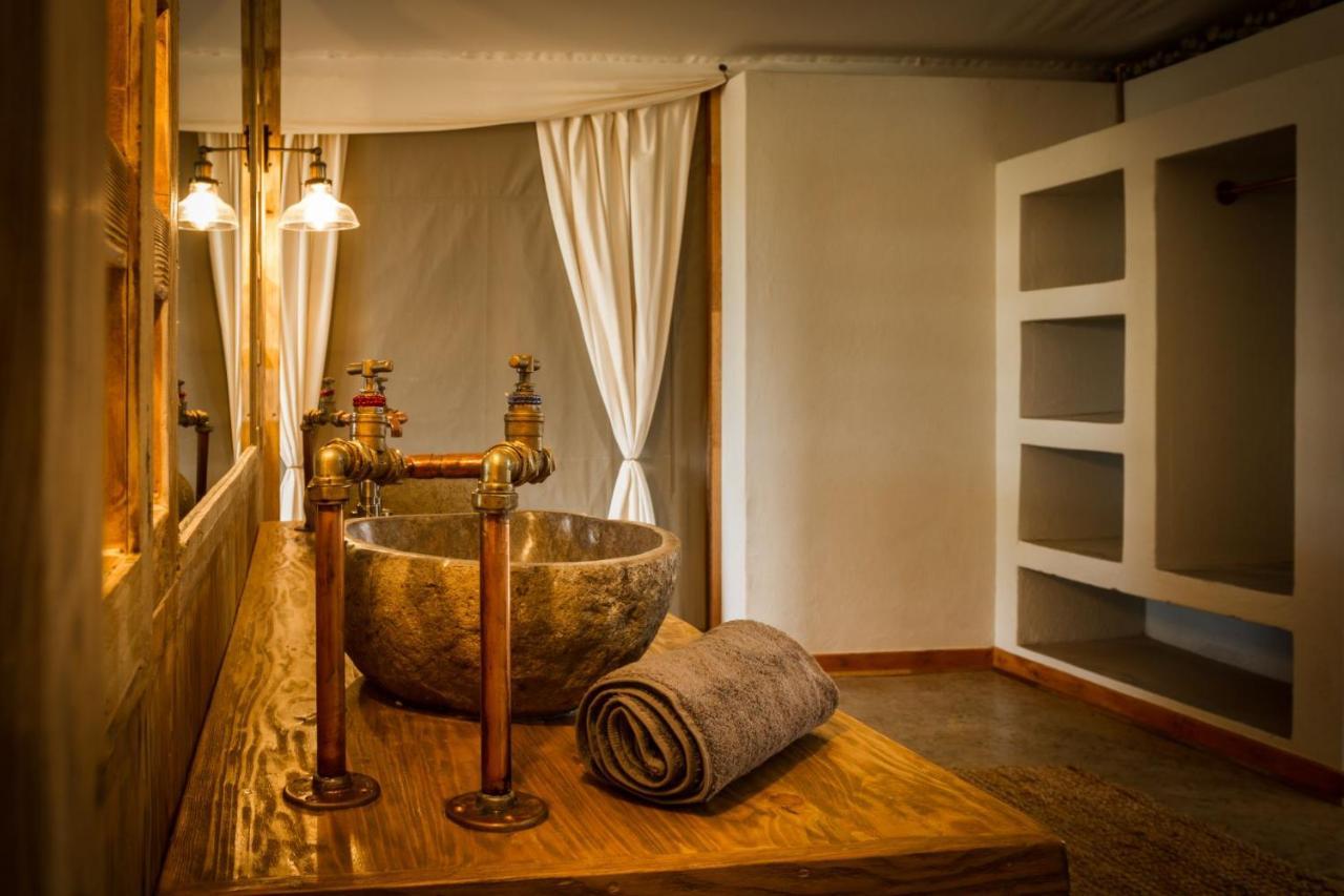 Imagine Africa Luxury Tented Camp Резерват за животни „Балуле“ Екстериор снимка